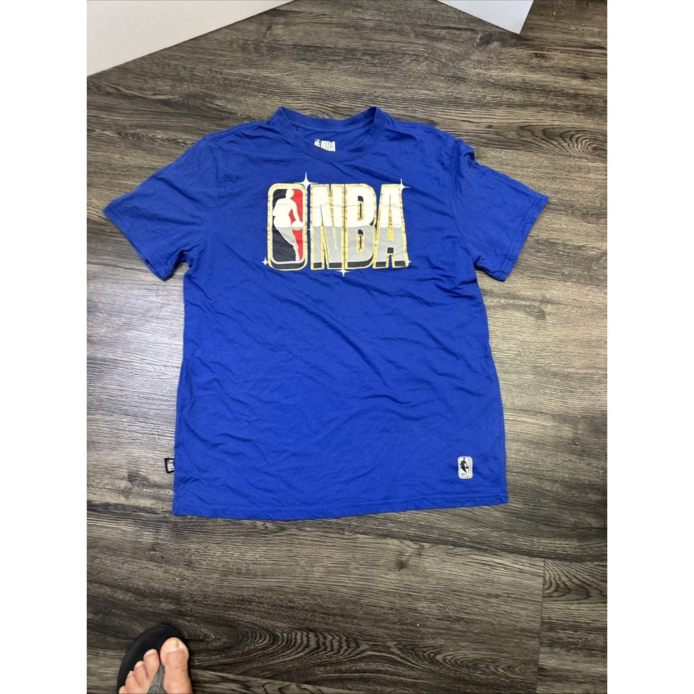 NBA t-shirt Size L